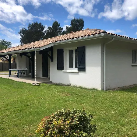 Les Arbousiers Holiday home